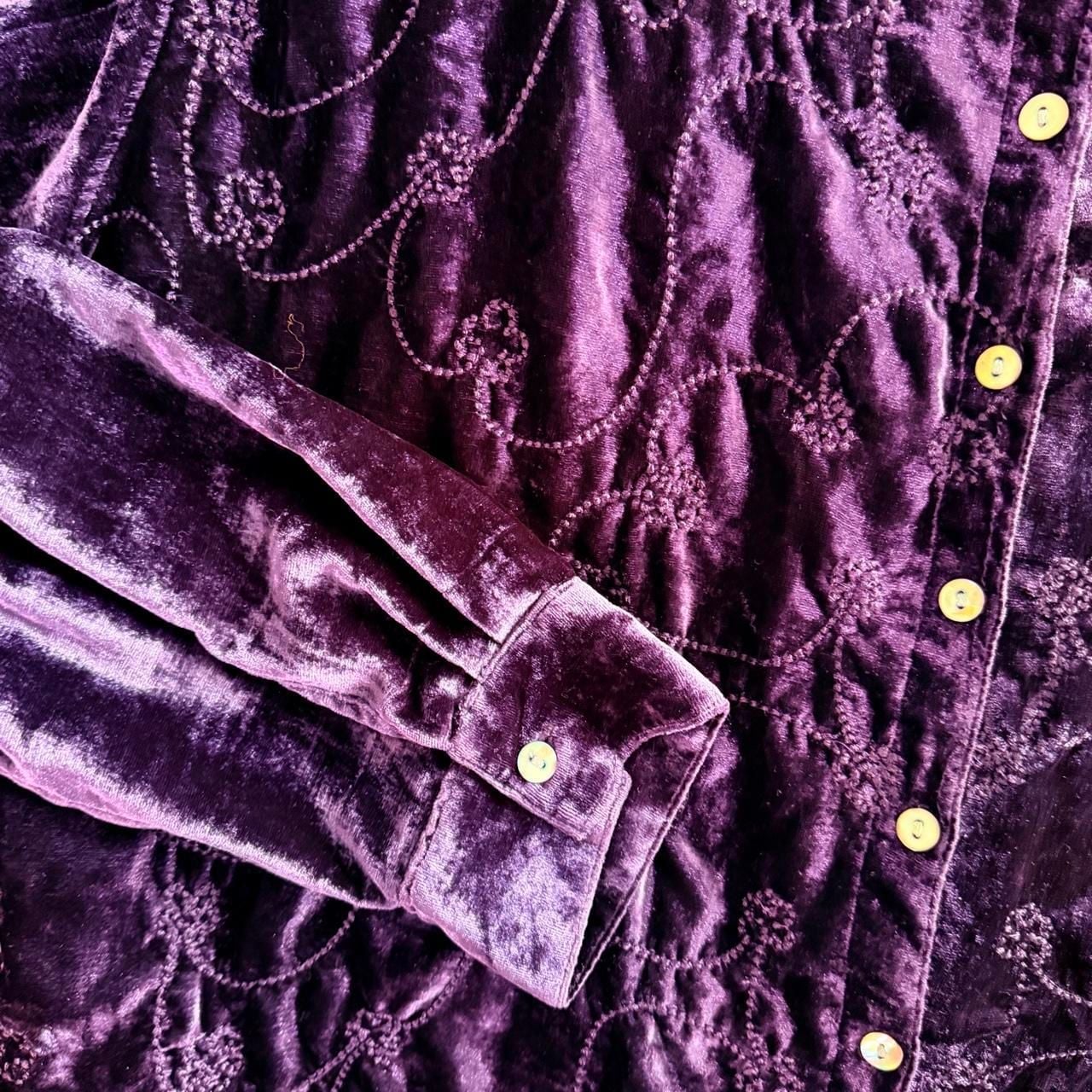 White Stag Velvet Blouse Size 26W/28W Purple Embroidered Button Down 5