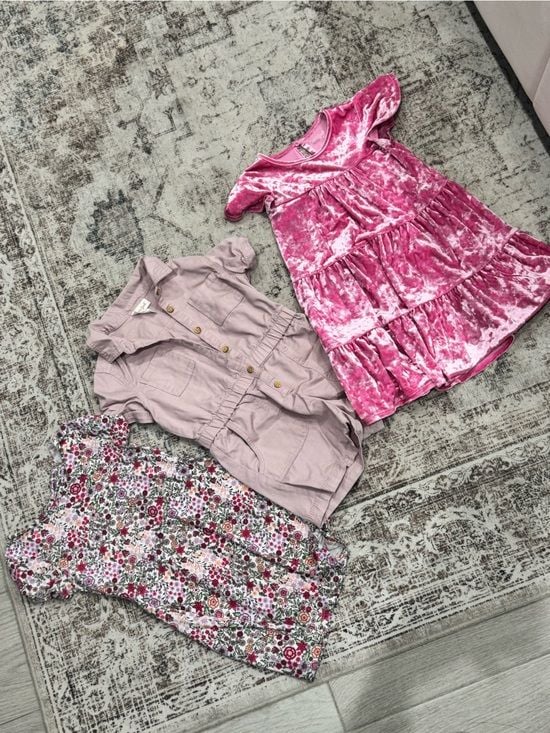 5T Bundle 2 dresses and romper 1
