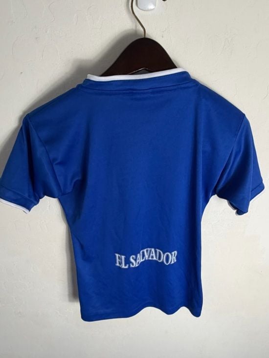 El Salvador Kids Soccer Jersey Medium 10