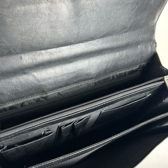 Kenneth Cole Midnight Black Leather Briefcase 9