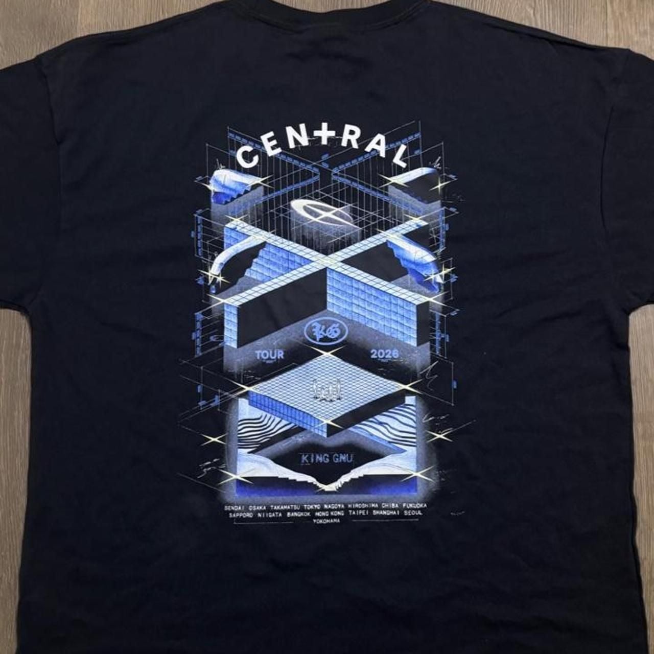 Central King Gnu Tour 2026 T-Shirt XL Signed 4