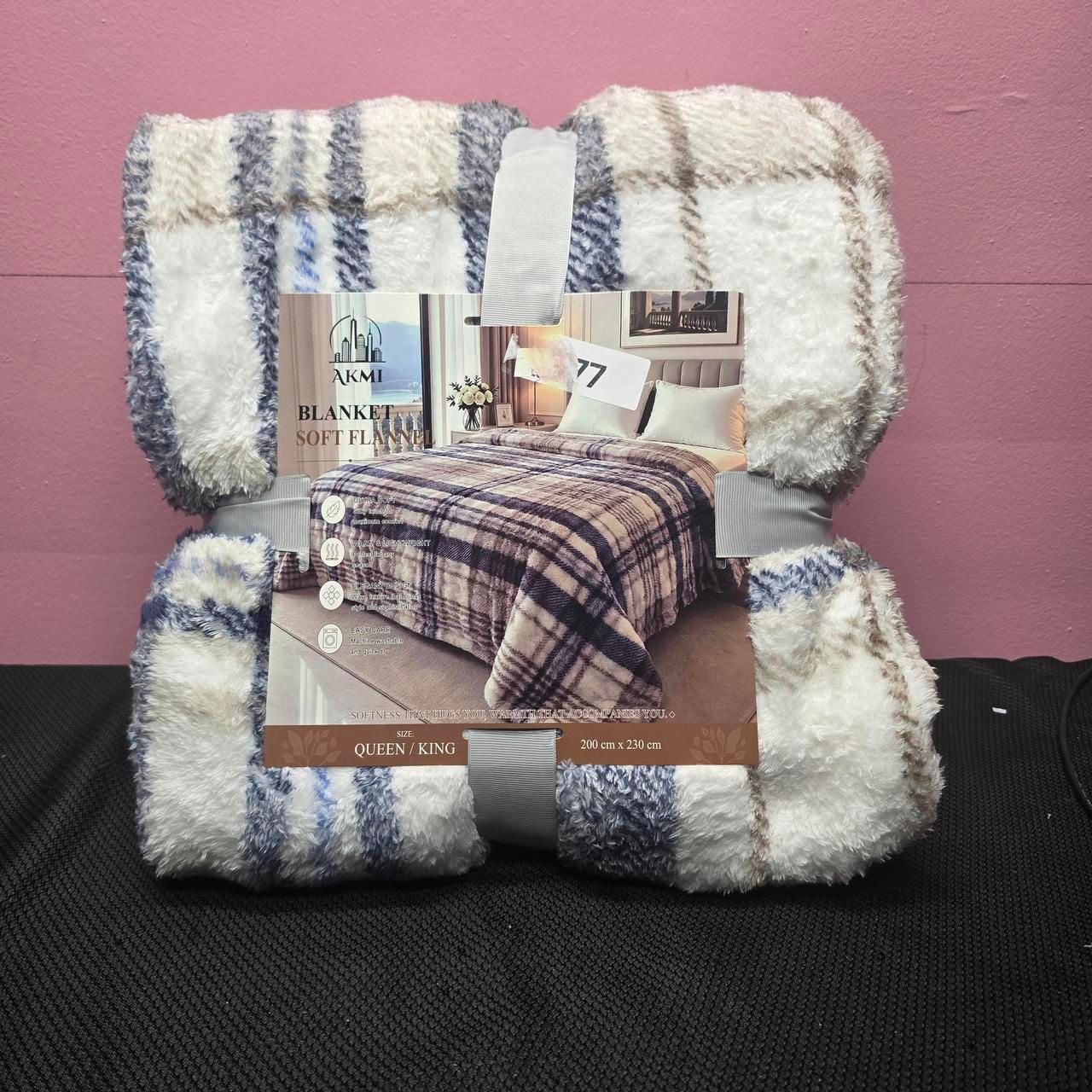 AKMI Soft Flannel Blanket Queen/King Plaid 1