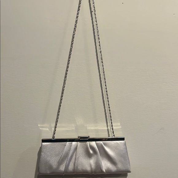 Gunne Sax Silver Crossbody Bag with Chain Strap 5