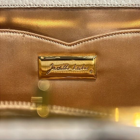 Vintage Judith Leiber White leather Crossbody Bag with Ruched Design 6