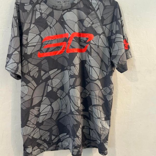 Under Armour Stephen Curry HeatGear T-Shirt MD/M Grey Shatter Print SC Logo