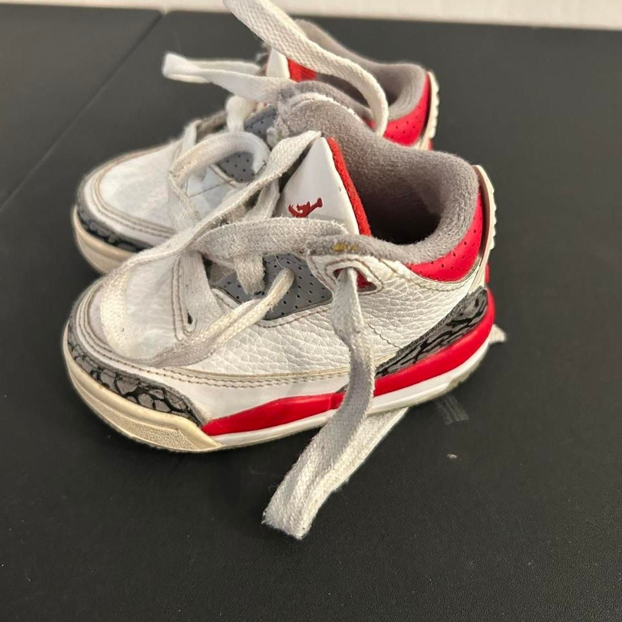 Nike Jordan 3 Retro Size 4C Cardinal White Red Sneakers 3