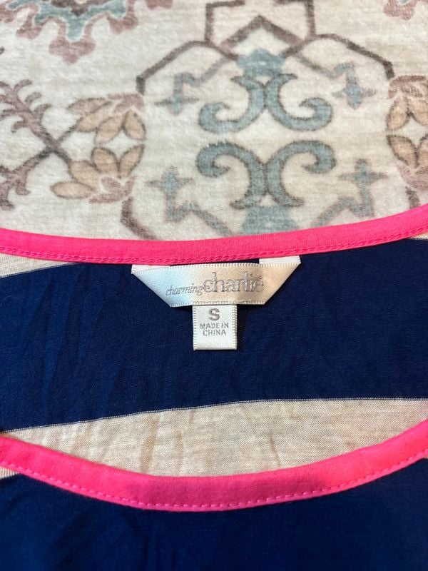 Charming Charlie Top size S 3