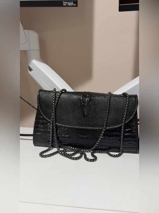 Black Croc-Embossed Chain Shoulder Bag 3