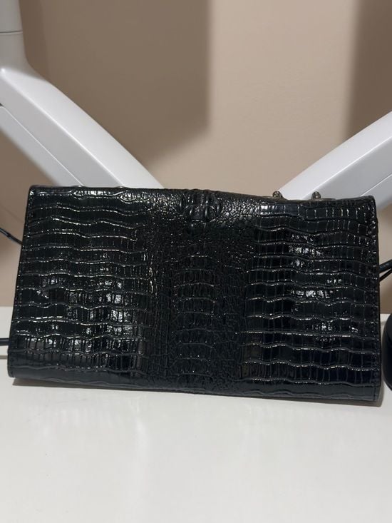 Black Croc-Embossed Chain Shoulder Bag 6