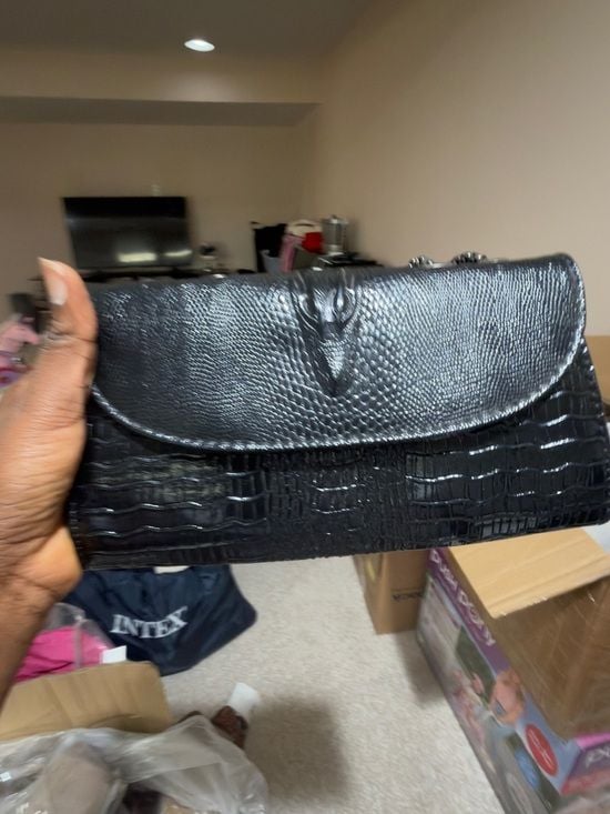 Black Croc-Embossed Chain Shoulder Bag 7