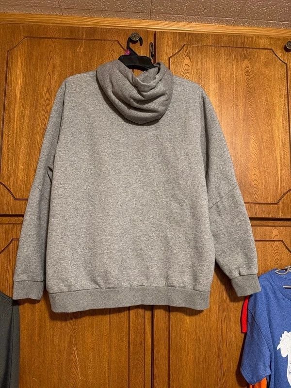 Puma Sweatshirt XL 4