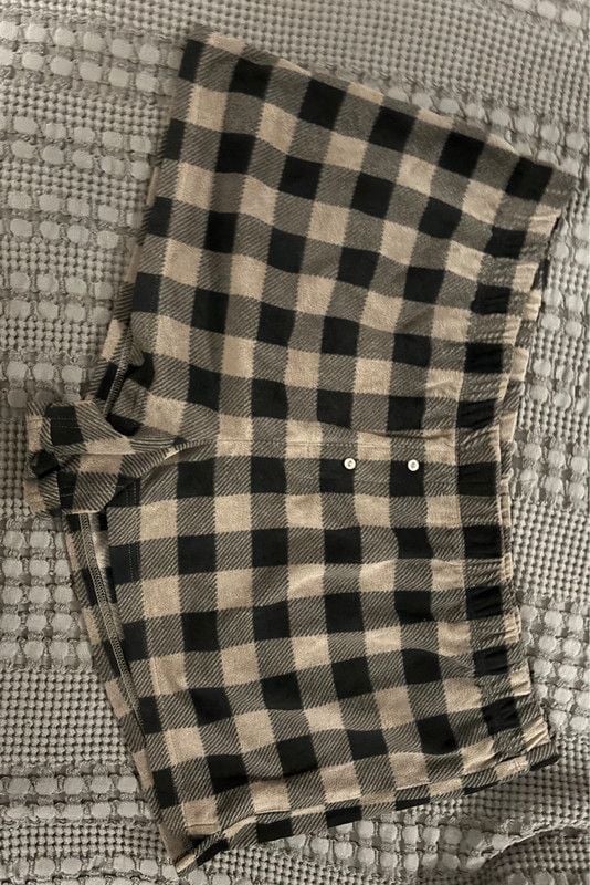 Victoria's Secret PINK pajama shorts in a plaid print size XXL 1