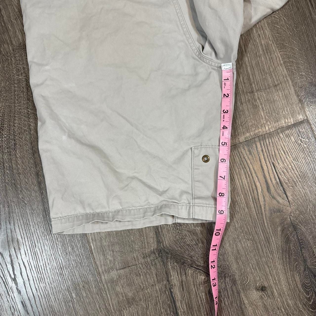 Reward Cargo Shorts Size M Y2K Utility Beige Mountain 7