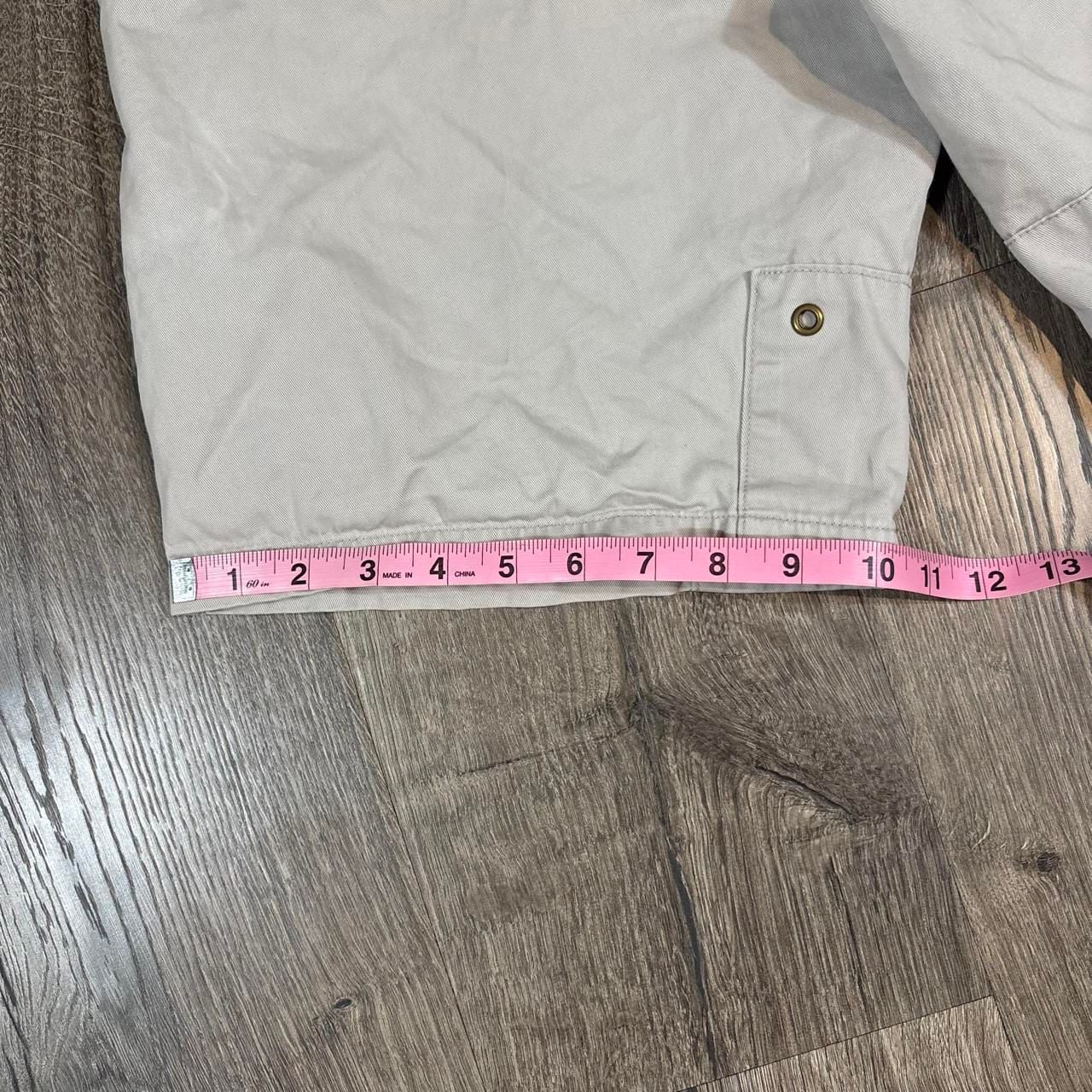 Reward Cargo Shorts Size M Y2K Utility Beige Mountain 8