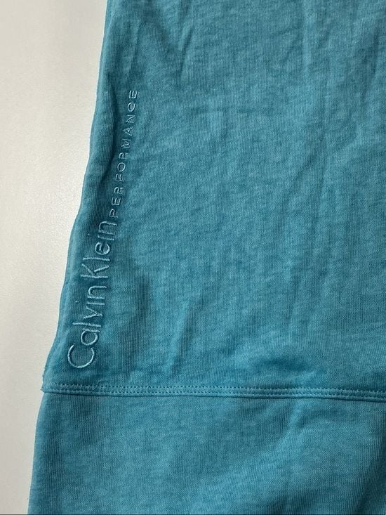 Calvin Klein Performance Turquoise Muscle Tee 12
