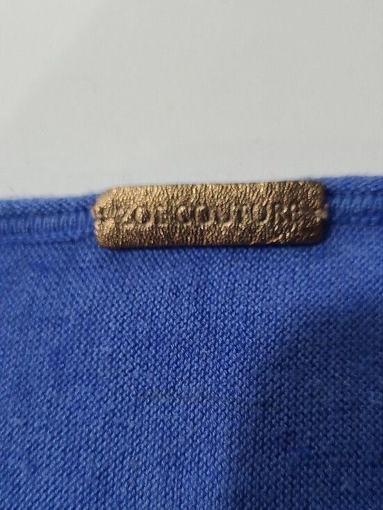 Women's Blue Ombre Crew Neck Sweater with Cream Dip Hem 4