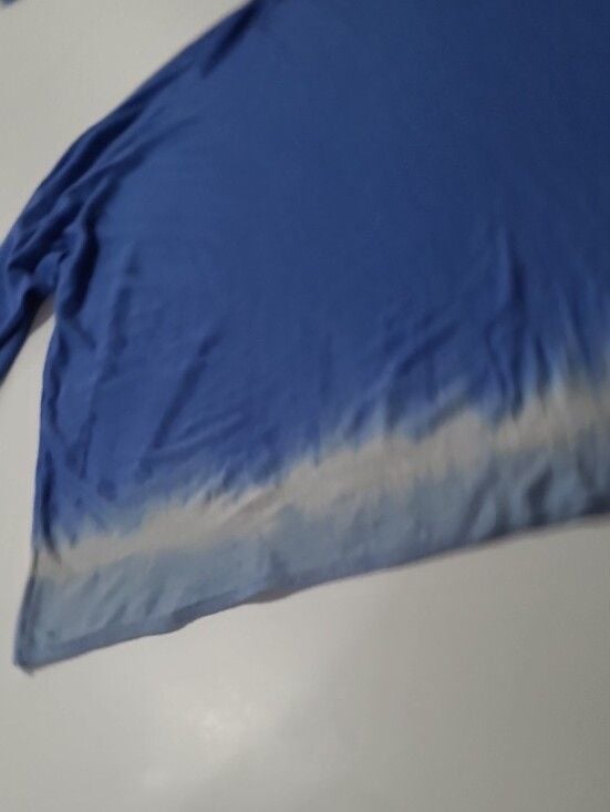 Women's Blue Ombre Crew Neck Sweater with Cream Dip Hem 10