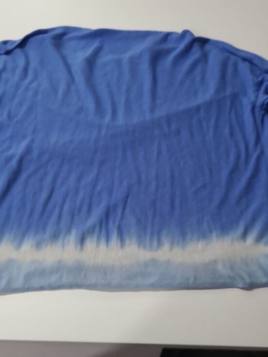 Women's Blue Ombre Crew Neck Sweater with Cream Dip Hem 11