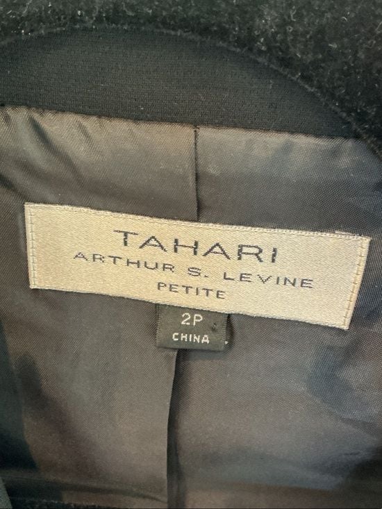 Tahari Black Women's Tailored Blazer with Trim 3