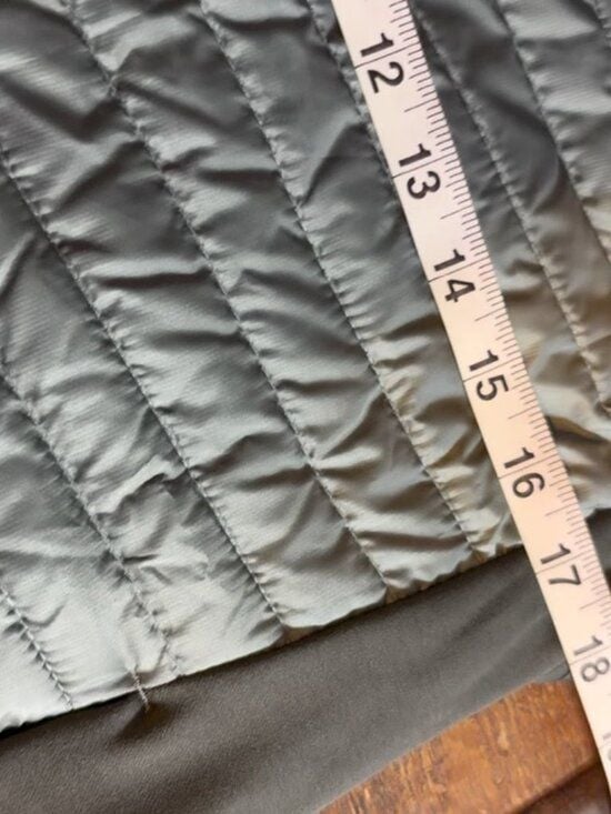 Eddie Bauer First Ascent StormDown Hybrid Puffer Vest Gray Goose Down Mens S 7