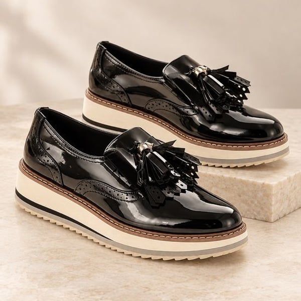 Zara Black Patent Platform Loafers EU 35 Tassel Chunky Preppy Shoes