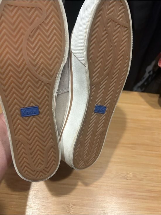 Keds Women’s Size 6.5 Beige High Top Sneakers Side Zip Casual Shoes 7
