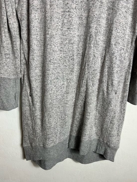 Tribal Heather Gray Knit Top 3