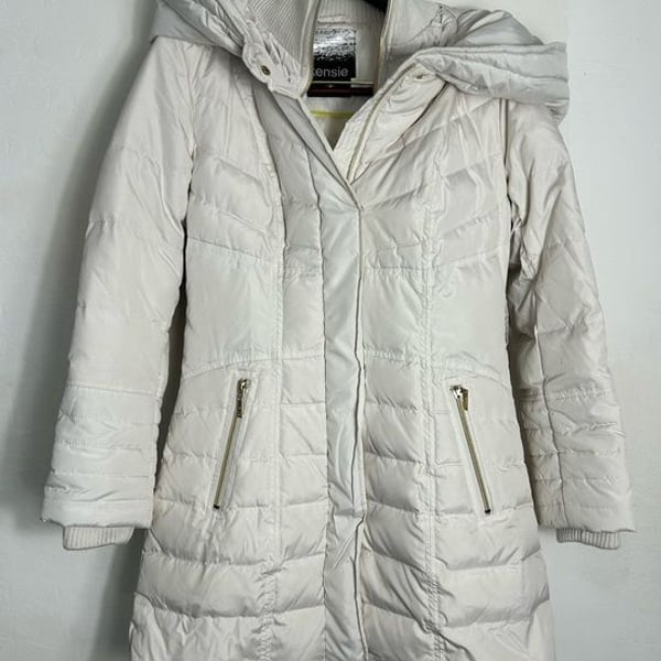 Kensie Ivory Quilted Hooded Puffer Jacket