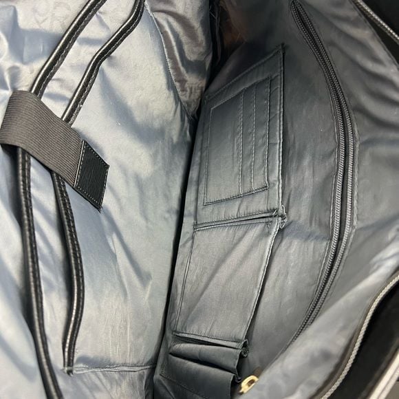 Kenneth Cole Reaction Women's 15 inch Laptop Tote, Black. lots of pockets 11