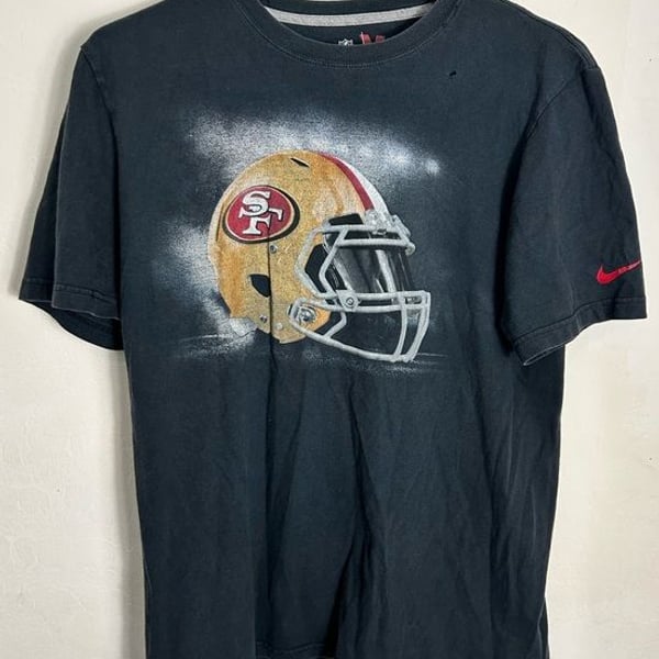 Vintage San Francisco 49ers Helmet Graphic shirt