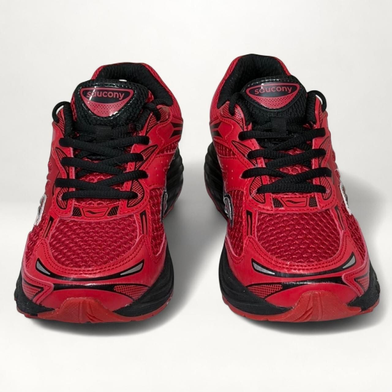 Saucony Omni 9 KDZ Size 5M Red Black Mesh Running Shoes Sneakers 7