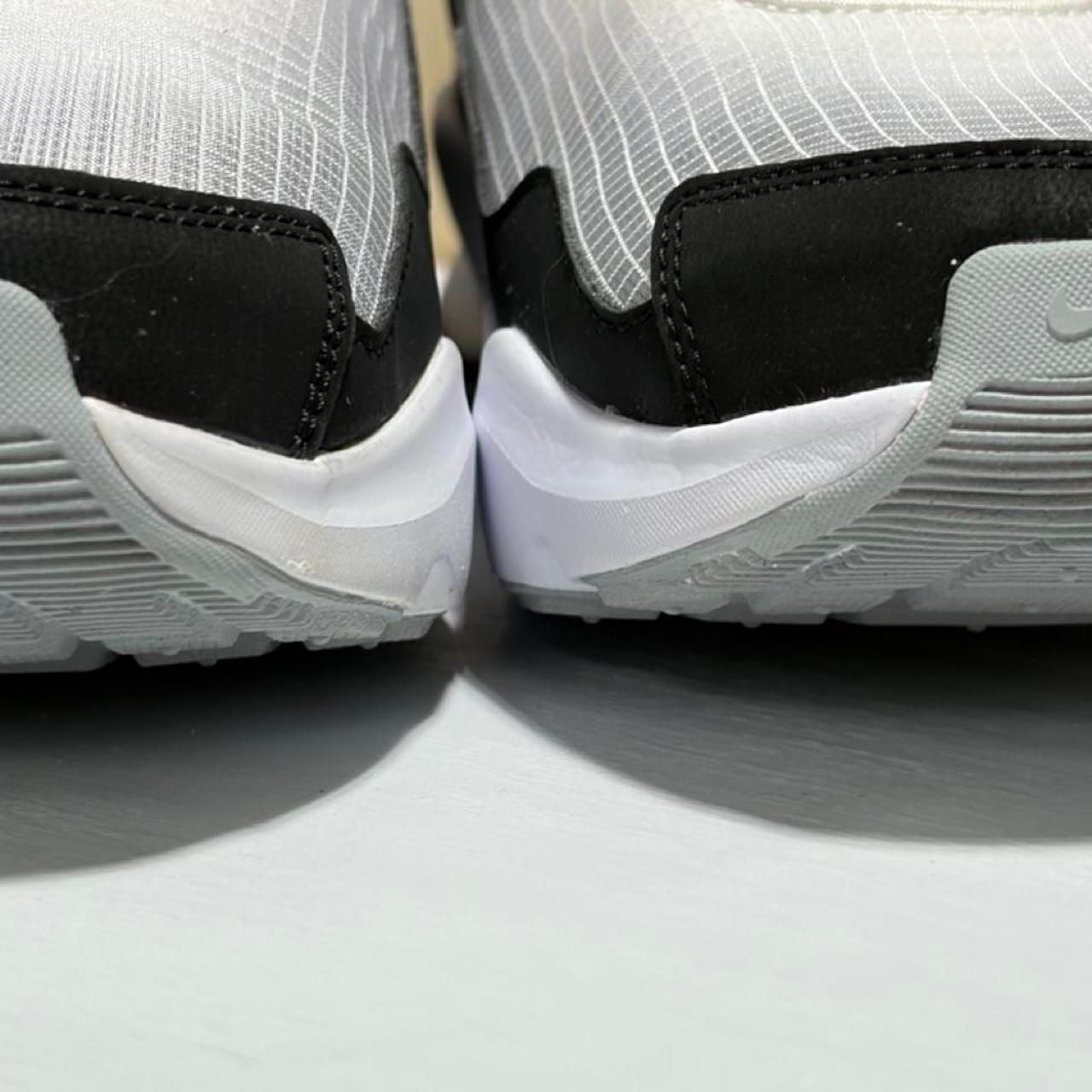 Product thumbnail 6