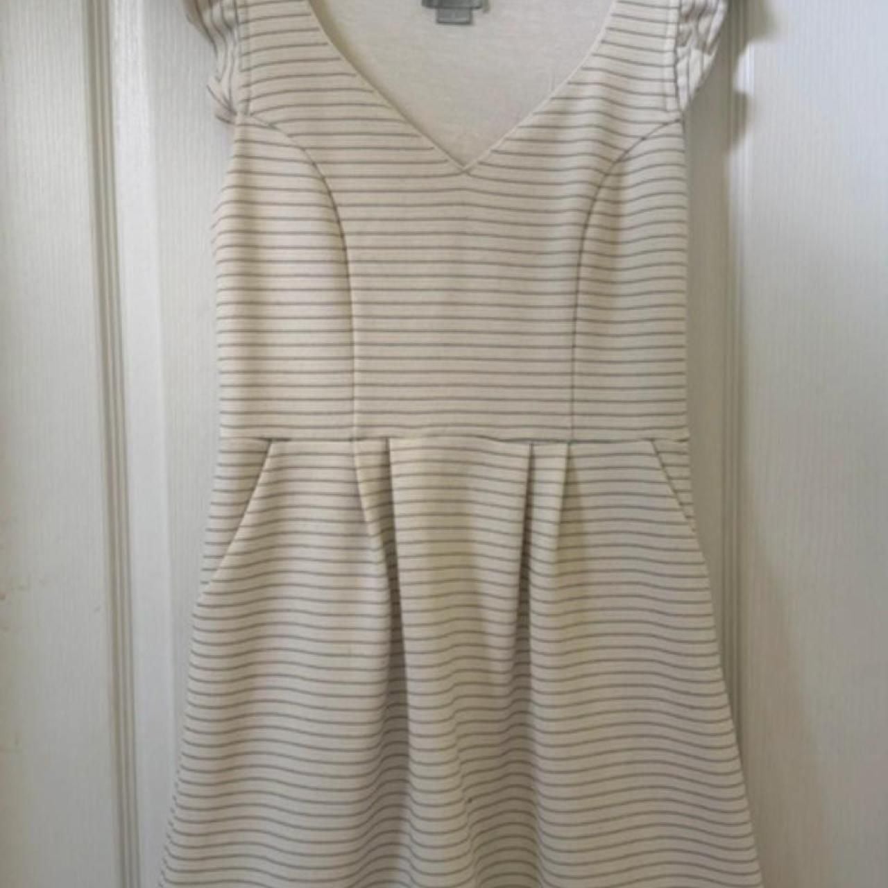 Maeve Striped Dress Size 2 Cream V-Neck Ruffle Cap Sleeve 1
