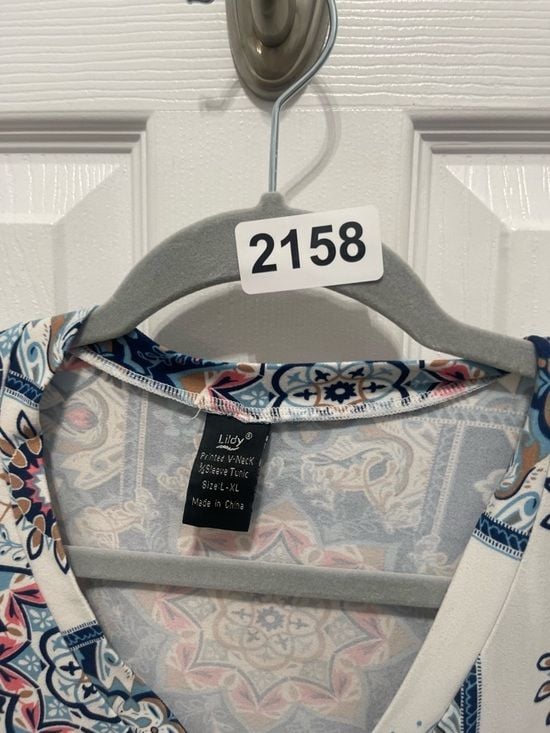 V-Neck Tile-Print Tunic in Navy & White 12