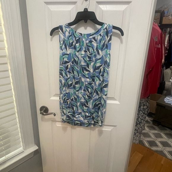 LOFT Blue Sleeveless Tank Top with Abstract Print 8