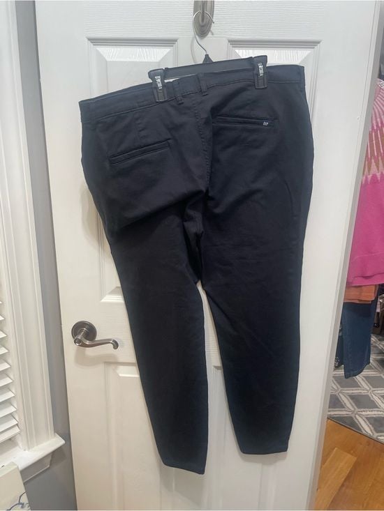 GAP Black Skinny Ponte Pants 11