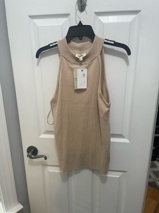eesome Ribbed Mock Neck Tank Top — Tan Beige 10