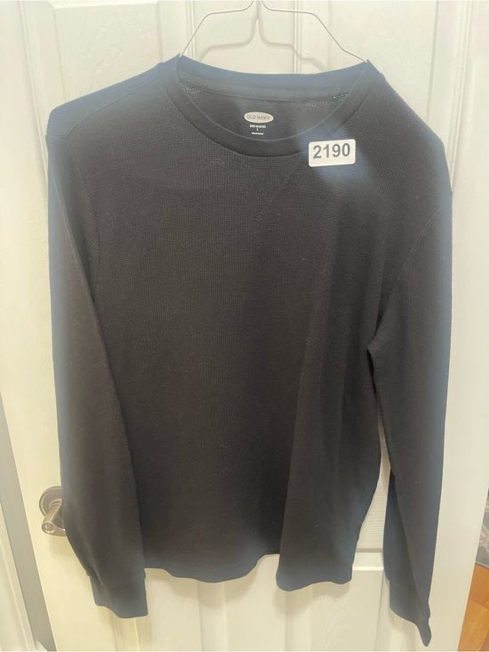 Old Navy Black Long-Sleeve Waffle Knit Tee 3