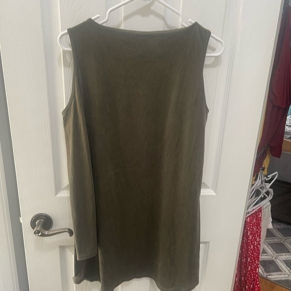 Pixi and ivy top small green cold shoulder 10