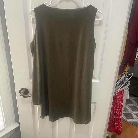 Pixi and ivy top small green cold shoulder 12