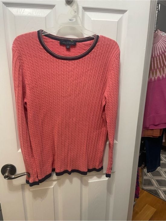 Tommy Hilfiger Coral Cable Knit Crew with Navy Trim 2