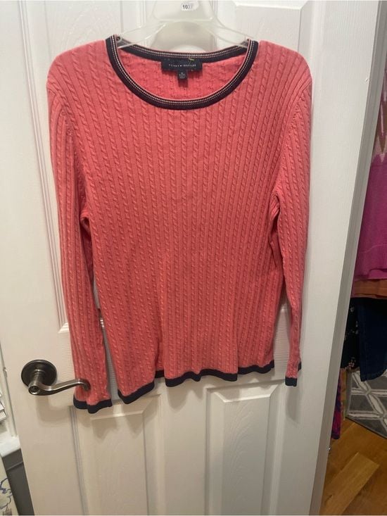 Tommy Hilfiger Coral Cable Knit Crew with Navy Trim 6