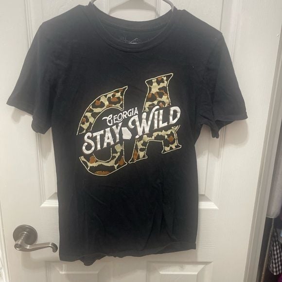 'Stay Wild' Short-Sleeve Tee - Black with Camo Print 3
