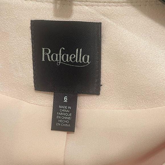 COPY - Rafaella jacket size 6 light pink 2 pockets with zippers 6