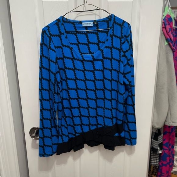 Cynthia Rowley Blue and Black Patterned Long Sleeve Top 4