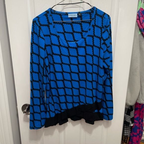 Cynthia Rowley Blue and Black Patterned Long Sleeve Top 6