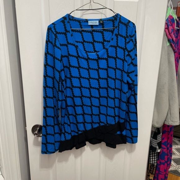 Cynthia Rowley Blue and Black Patterned Long Sleeve Top 7