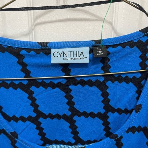 Cynthia Rowley Blue and Black Patterned Long Sleeve Top 11