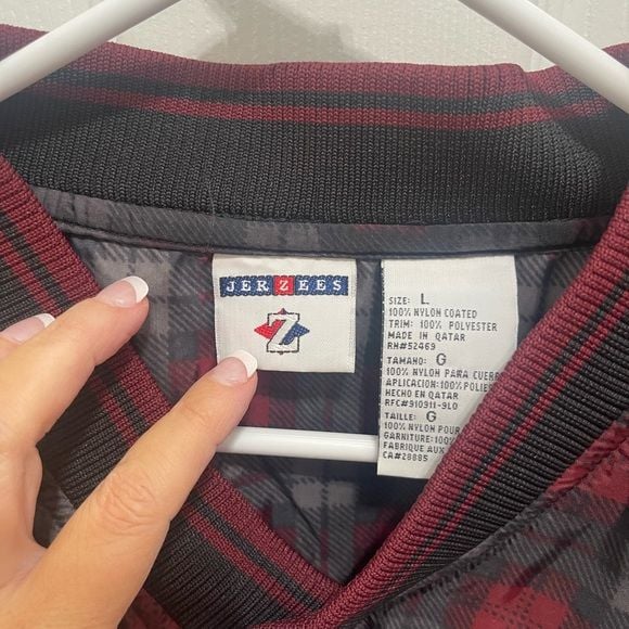 Jerzees Red and Black Plaid Shirt Relaxed Fit 5