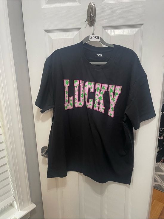 LUCKY Graphic Short Sleeve Tee in Black with Pink & Green Print 5
